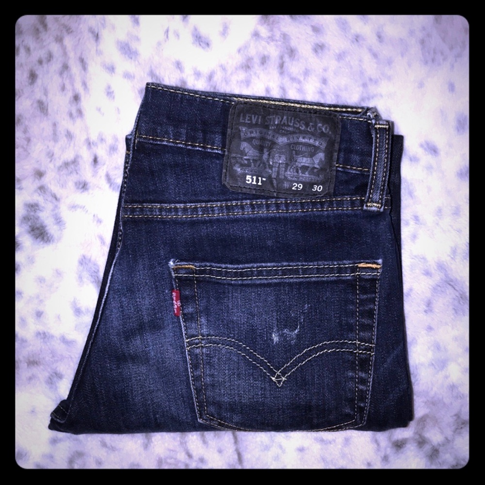 LEVI’s ⚡️